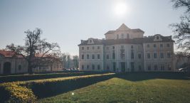 Zámek Liblice si můžete vychutnat nejen během jeho…