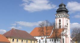 Kostel sv. Matěje v Bechyni z přelomu 13. a 14. století…