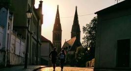 Co říkáte na západ slunce na Vyšehradu? 🖤
#rekavltava …