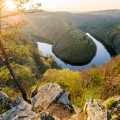 Vyhlídka Máj
Jeden z nejkrásnějších výhledů na řeku Vltavu. 💙

Vyhlídka se nachází na vysoké skále, kousek od obce…