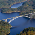 Žďákovský most 🌉 je unikátní jednoobloukový most přes Vltavu. 

Orlickou přehradu 💙 překlenují vcelku unikátní mosty.…